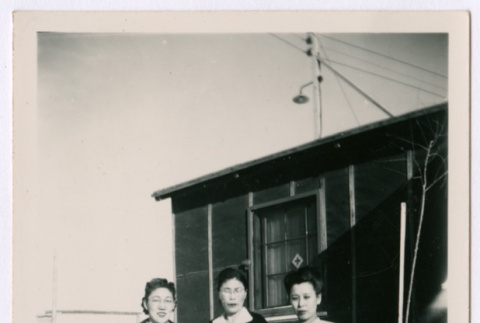 Three Japanese American women (ddr-densho-362-13)