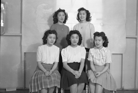 Five women inside a building at Minidoka (ddr-fom-1-63)