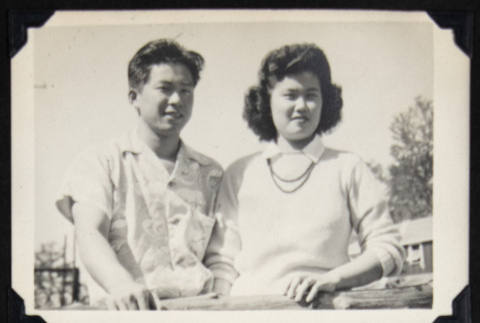Gary Kikawa and friend (ddr-densho-542-674)