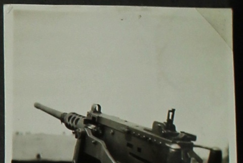 Machine gun (ddr-densho-201-380)