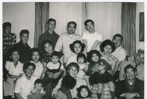 Koura Family photo (ddr-densho-544-7)