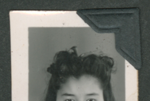 Portrait of girl (ddr-densho-550-193)