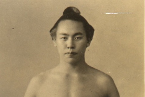 Sumo wrestler (ddr-njpa-4-2591)