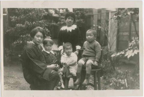 A woman with four children (ddr-densho-296-134)