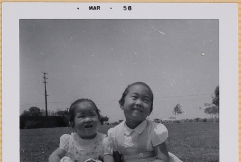 Leslie and Susan Shiomi (ddr-densho-522-438)
