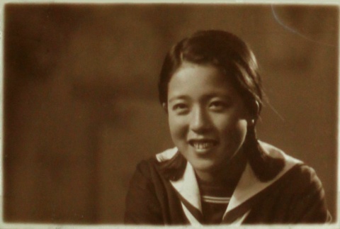 Minoru Tsubota's daughter (ddr-densho-252-79)
