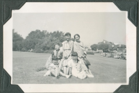 Family at Lake Merritt (ddr-densho-321-933)