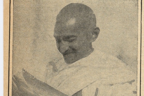 Newspaper clipping regarding Gandhi (ddr-njpa-1-450)