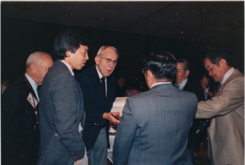 1986 JACL National Convention kickoff dinner (ddr-densho-10-29)