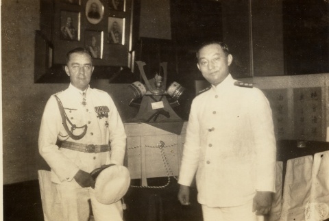 Naval Minister Yonai and Captain Paul Wenneker (ddr-njpa-1-997)