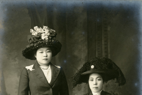 Japanese women and child (ddr-csujad-25-349)