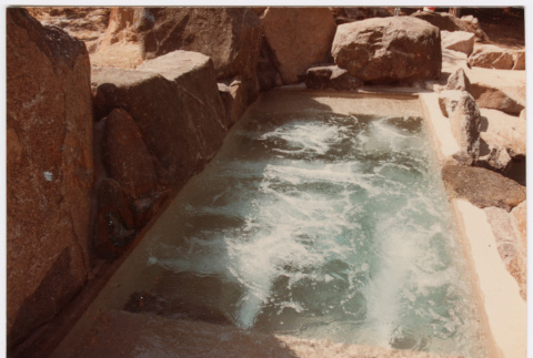 Jetted hot tub (ddr-densho-377-2484)