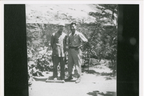 Two figures (ddr-densho-1007-191)