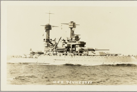 Photo of the USS Tennessee (ddr-njpa-13-160)