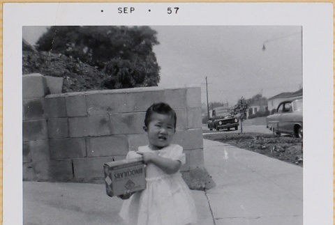 Leslie Shiomi (ddr-densho-522-437)