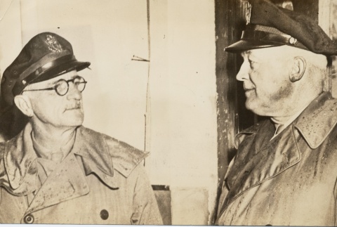 Carl Spaatz and Henry Arnold speaking to each other (ddr-njpa-1-1832)