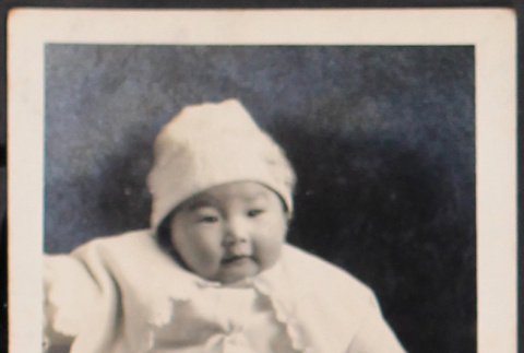 Portrait of baby (ddr-densho-493-172)