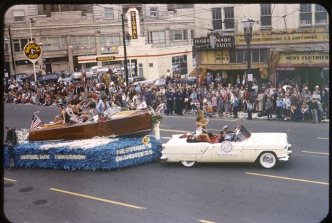 Portland Rose Festival Parade- float 47  