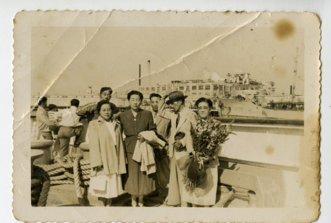 [Japanese and Japanese Americans at port] (ddr-csujad-5-18)