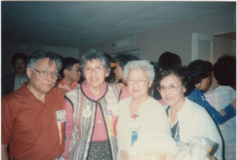 Group at the 1986 JACL Convention (ddr-densho-10-57)