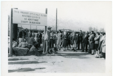 Photograph of Manzanar closing (ddr-csujad-47-351)