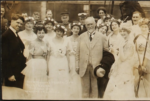 Governor James Withycombe and Queen Sybil Baker in the Portland Rose Festival (ddr-densho-259-275)