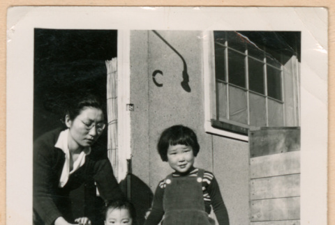Sally, Miki Domoto, and another child (ddr-densho-329-1289)