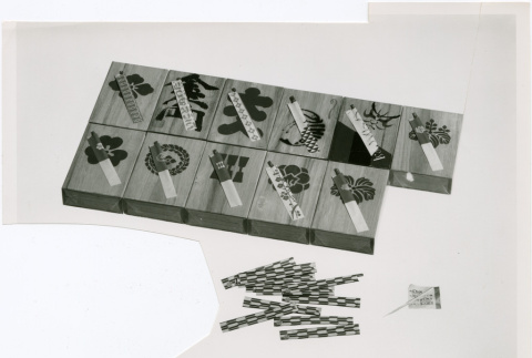 Chopsticks and boxes (ddr-densho-424-1006)