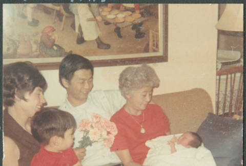 Tina, David, Danny, Peter and Agnes Sakura (ddr-densho-523-478)