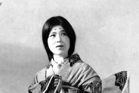 Ineko Ando Takano in kimono (ddr-ajah-6-351)