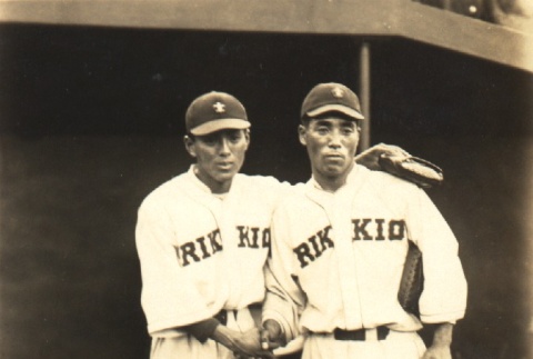 Two photographs of Rikkyo University baseball players and a cheering crowd (ddr-njpa-4-1721)