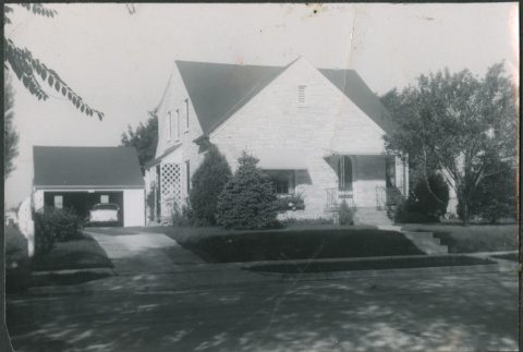 House, black and white (ddr-densho-523-318)
