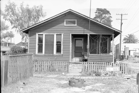 House labeled East San Pedro Tract 082 (ddr-csujad-43-83)