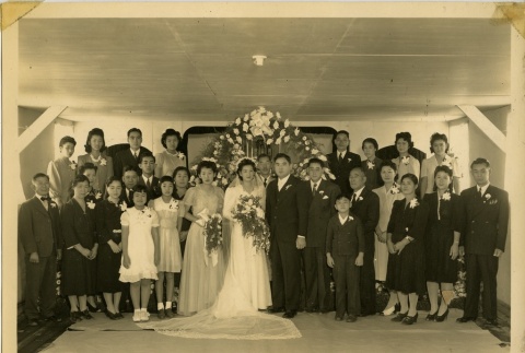 Oshima-Okuno wedding (ddr-manz-4-61)