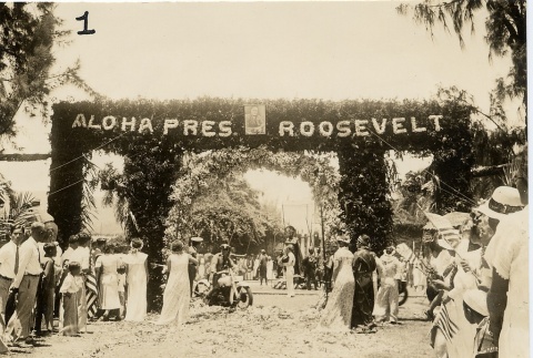 Aloha Press welcome for Franklin D. Roosevelt (ddr-njpa-1-1642)