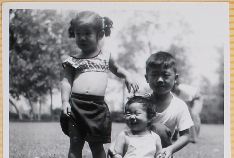 William and Susan Shiomi with unidentified girl (ddr-densho-522-224)