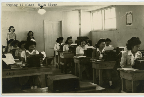 Typing class at Gila River (ddr-densho-37-2155)