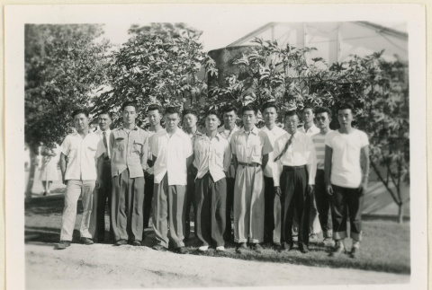 Fifth group of inductees leave Rivers (ddr-densho-37-1745)