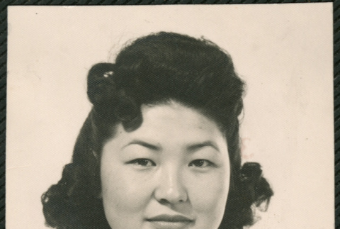 Portrait of woman (ddr-densho-522-677)