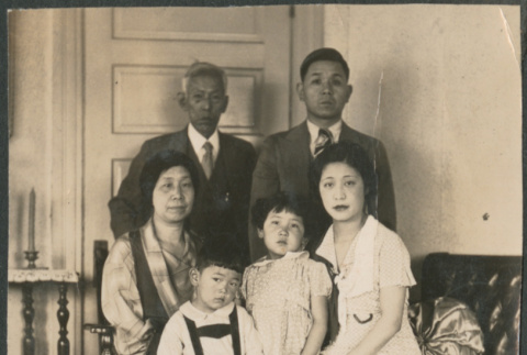 Family portrait (ddr-densho-523-46)