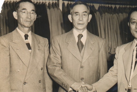 Matsuzo Nagai posing with two men (ddr-njpa-4-1071)