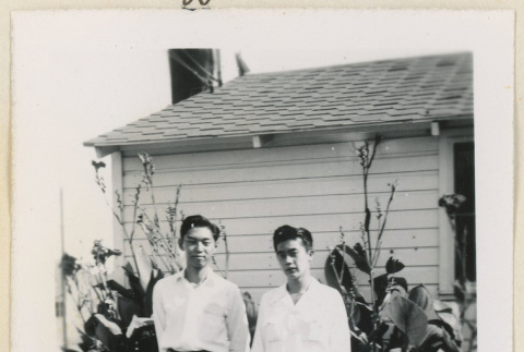 Minoru Oichi and Jimmy Tanaka (ddr-densho-37-2075)