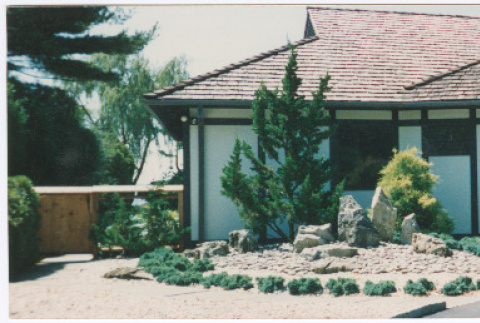Straus garden project (ddr-densho-377-3026)