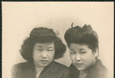Portrait of two women (ddr-densho-522-663)