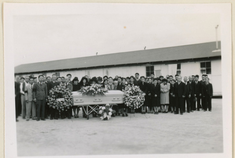 Funeral of Yamada Hisashi (ddr-densho-37-993)