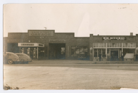 Miyoshi family store (ddr-densho-480-146)