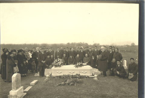 A group gathered for a burial (ddr-densho-293-29)