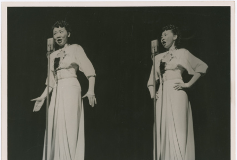Mary Mon Toy performing during her Vaudeville days (ddr-densho-367-70)