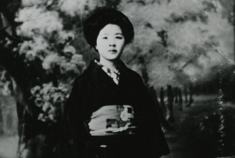 Japanese American woman (ddr-densho-200-10)