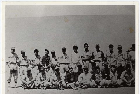 Issei APPR Community-baseball team (ddr-densho-259-667)